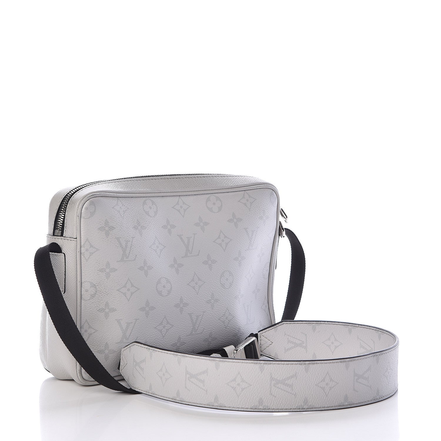 Louis Vuitton Taiga Monogram Outdoor Messenger White 3 of 14