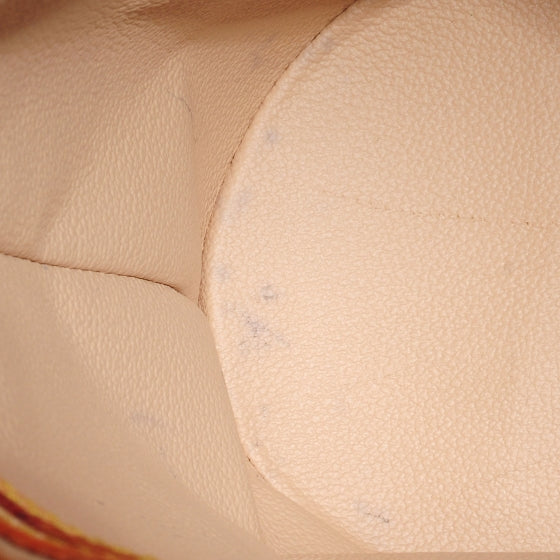 Monogram Petit Bucket 23