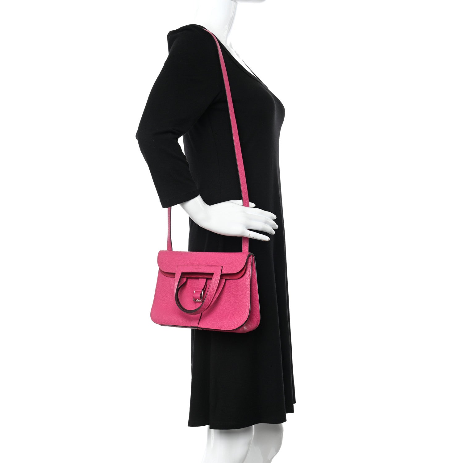 Hermes Taurillon Clemence Halzan 25 Rose Shocking 2 of 11