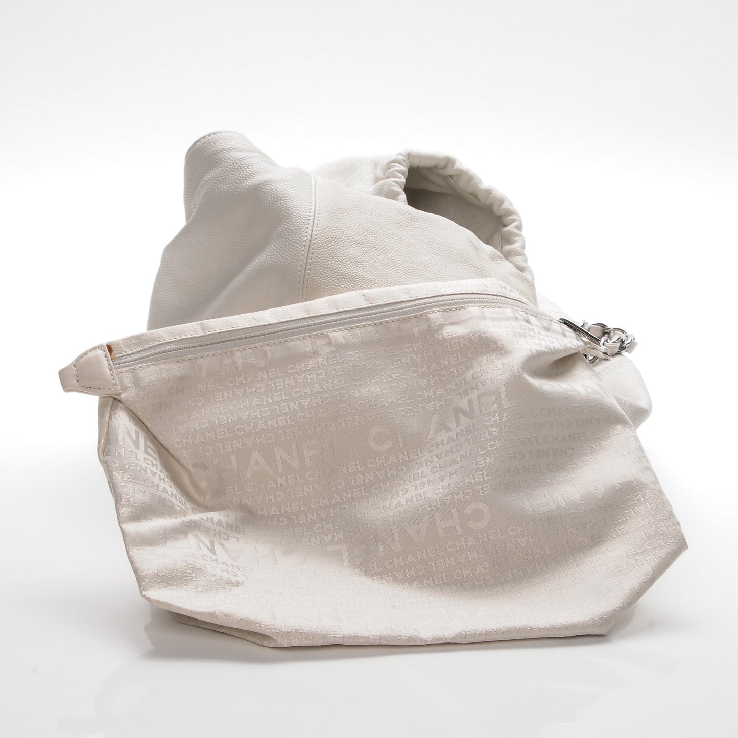 Distressed Caviar XL Coco Cabas White