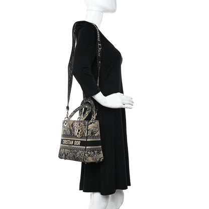 Christian Dior Toile de Jouy Voyage Embroidered Medium Lady D-Lite Beige Multicolor 2 of 15
