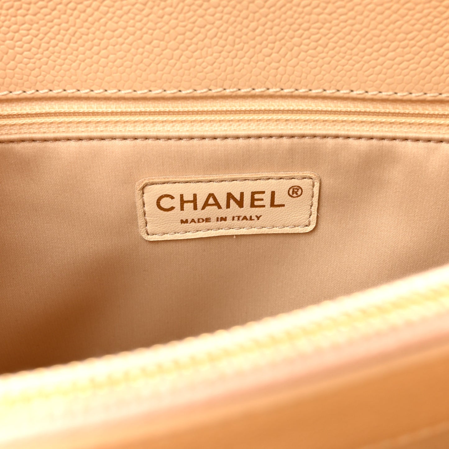 Caviar Quilted Grand Shopping Tote GST Beige Clair
