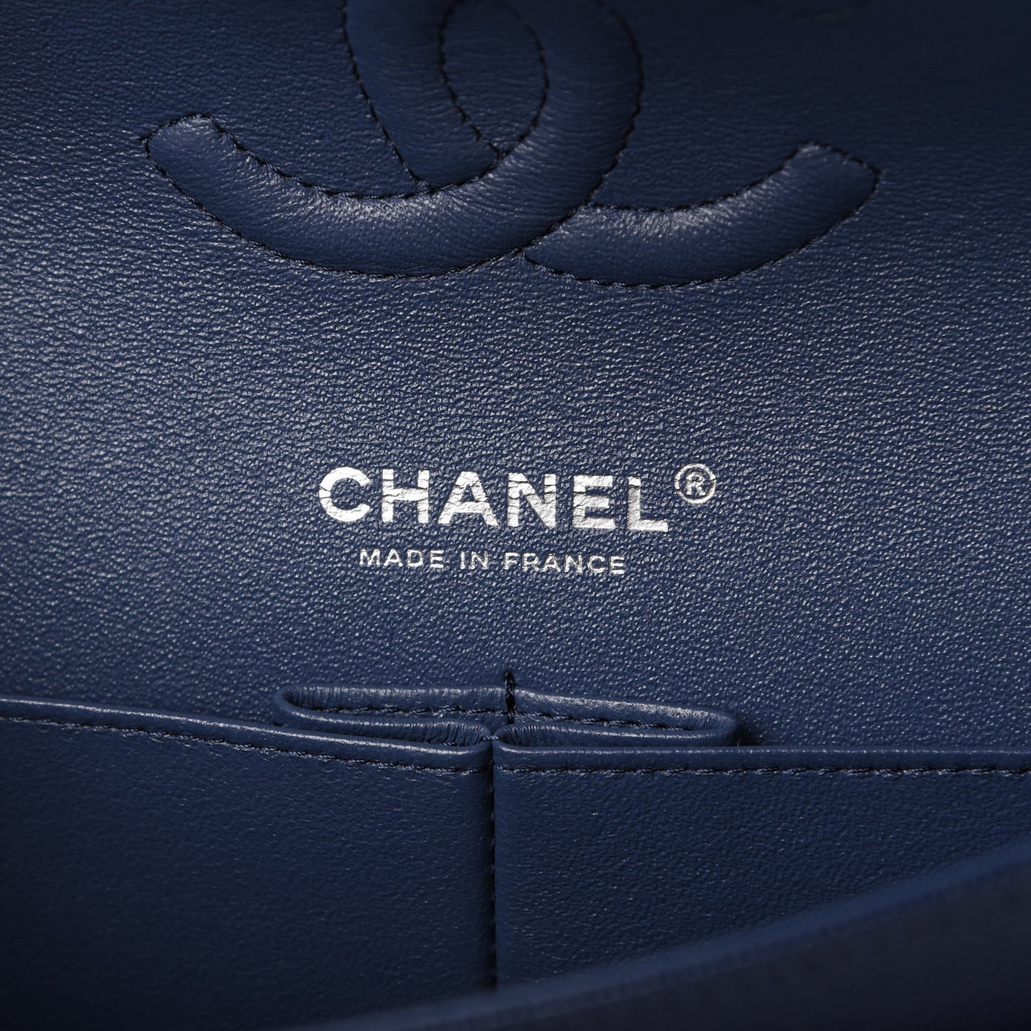 Caviar Quilted Medium Double Flap Navy
