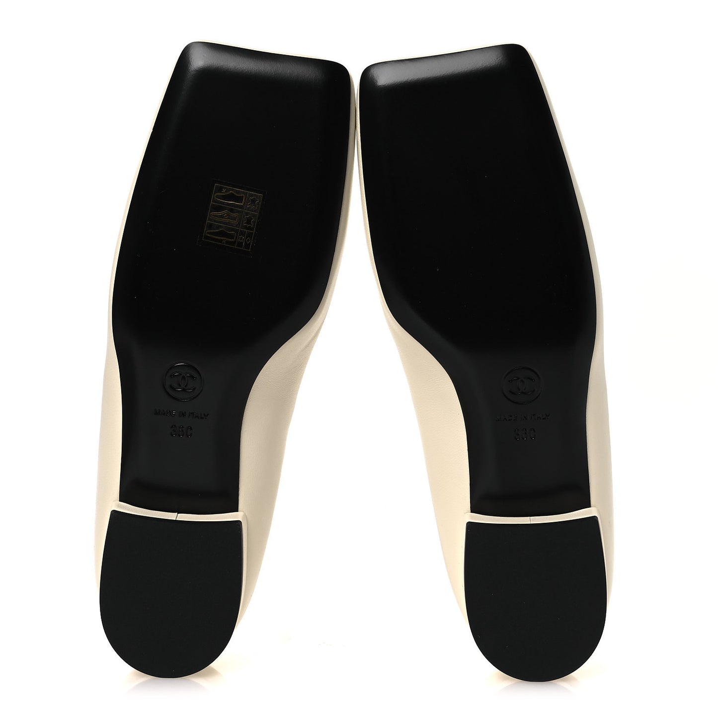 Lambskin Turnlock CC Ballet Flats 36 Ivory Black