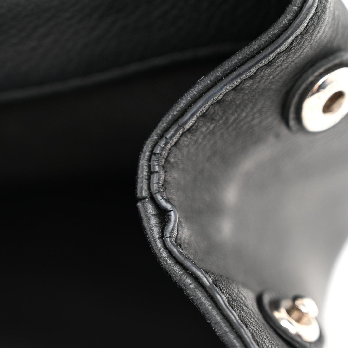 Calfskin Lockme II Chain Bag BB Black