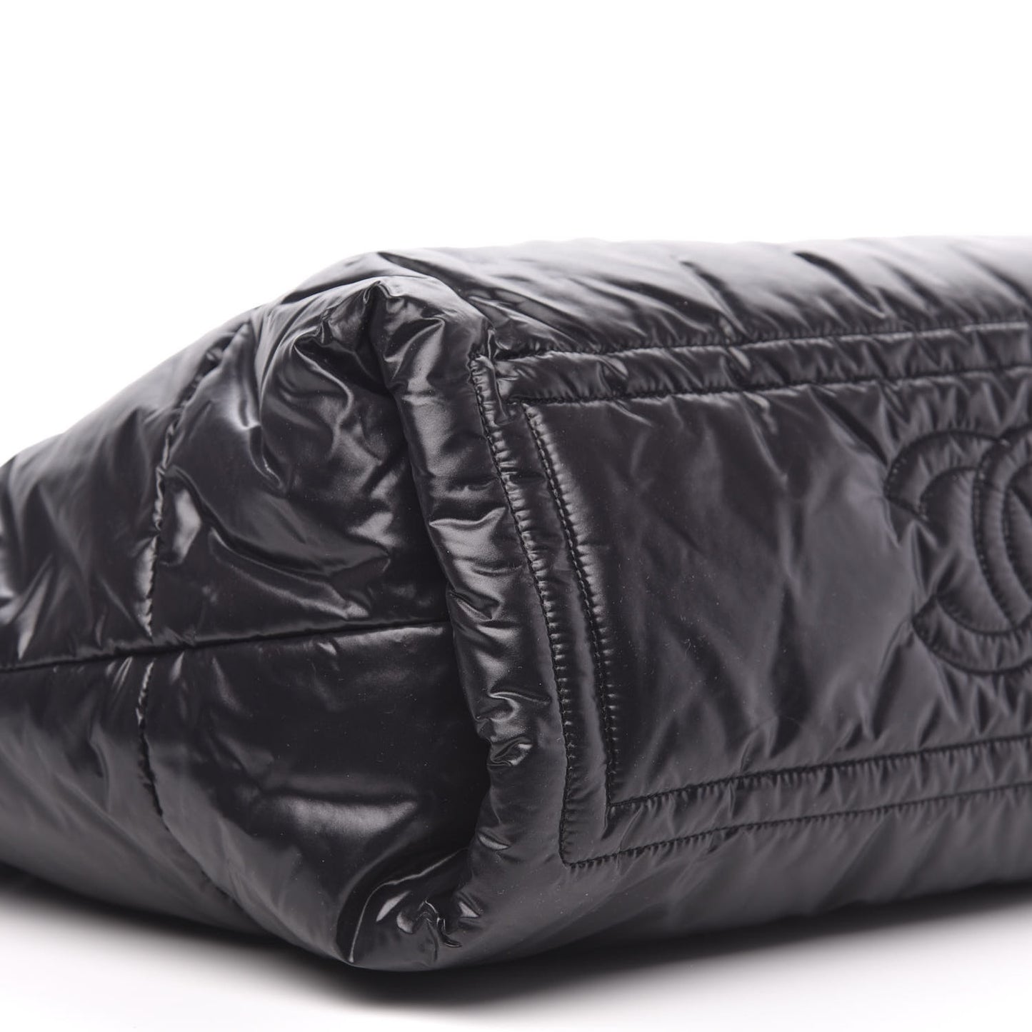 Nylon Quilted Medium Coco Cocoon Reversible Tote Black