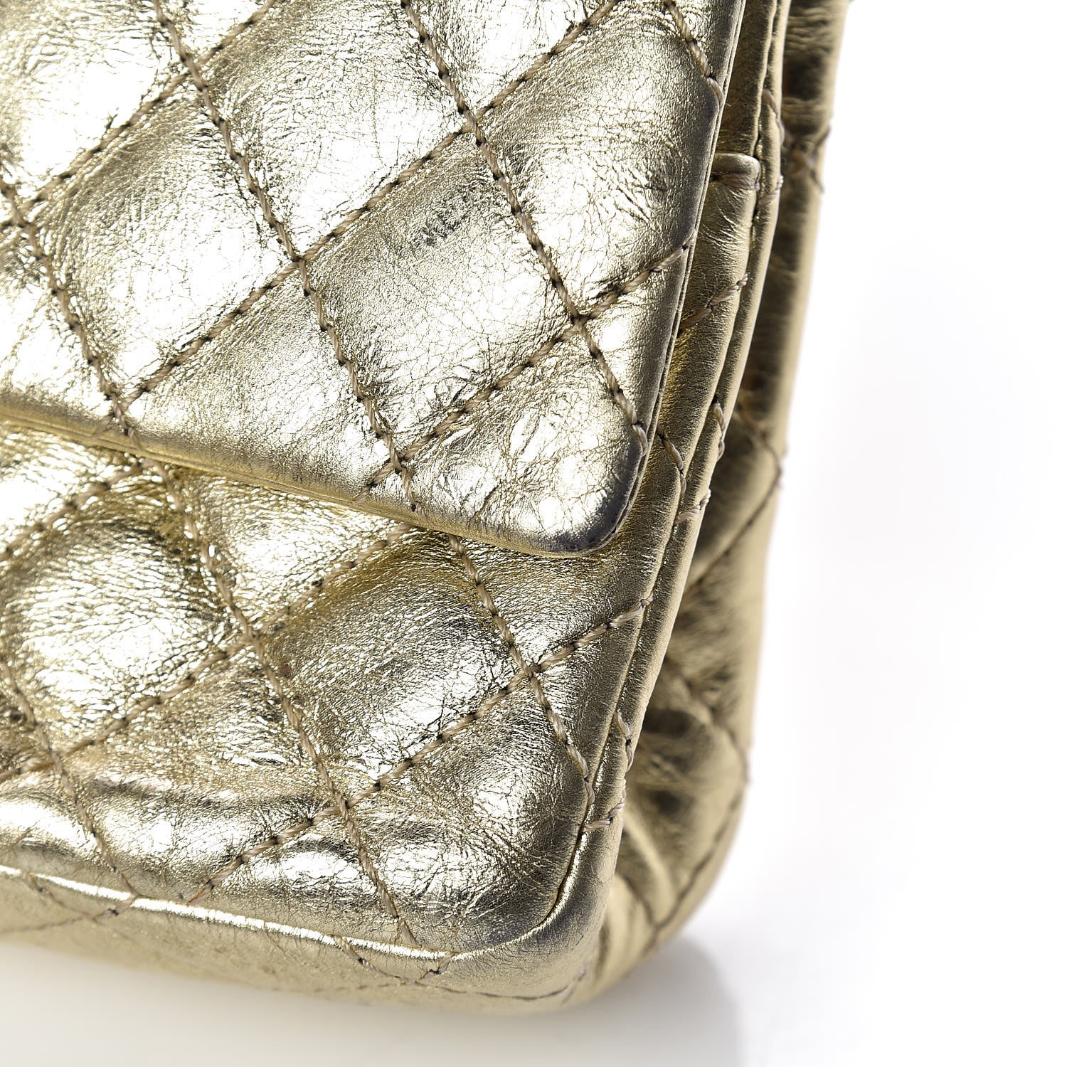 Chanel Metallic Aged Calfskin Quilted 2.55 Reissue 225 Flap Gold 12 of 14