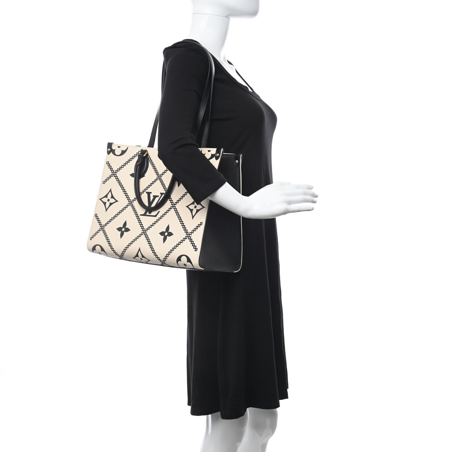 Louis Vuitton Empreinte Monogram Giant Broderies Onthego MM Cream Black 2 of 12