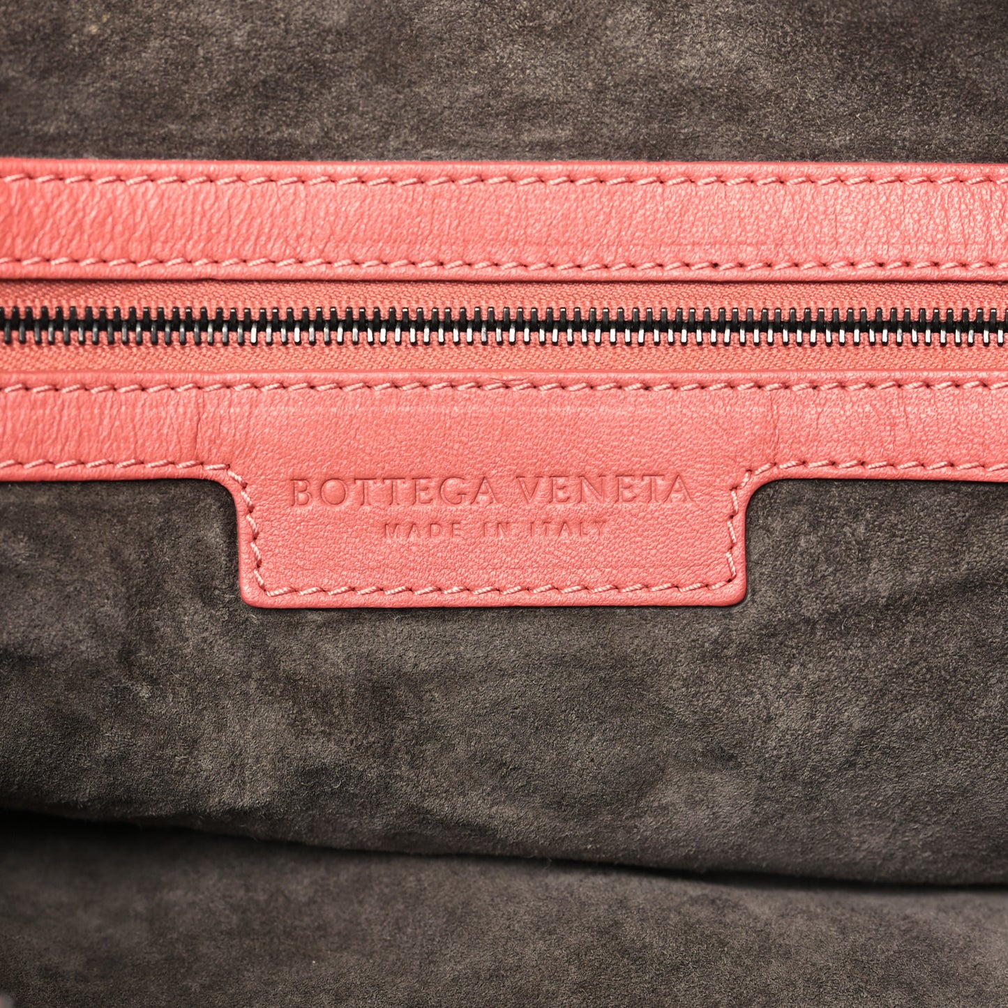 Nappa Intrecciato Large Veneta Hobo Peach