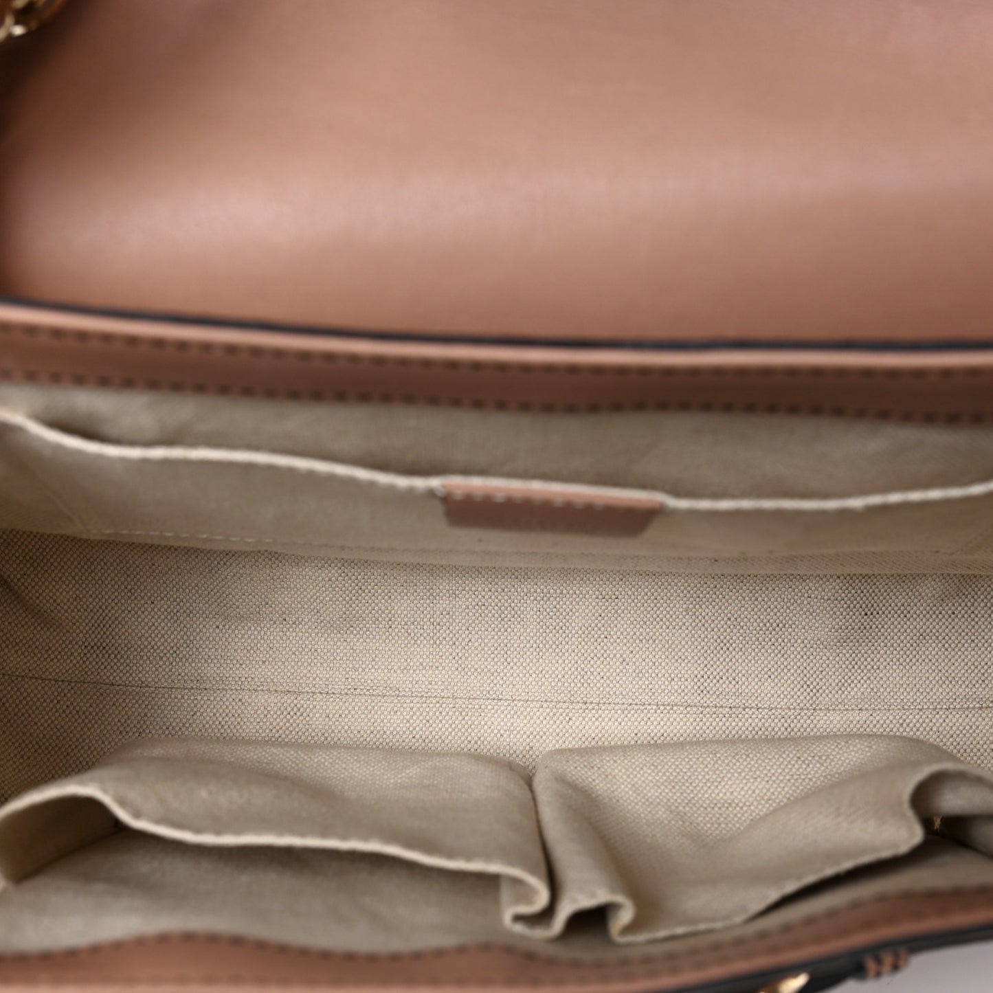 Guccissima Medium Emily Chain Shoulder Bag Camelia