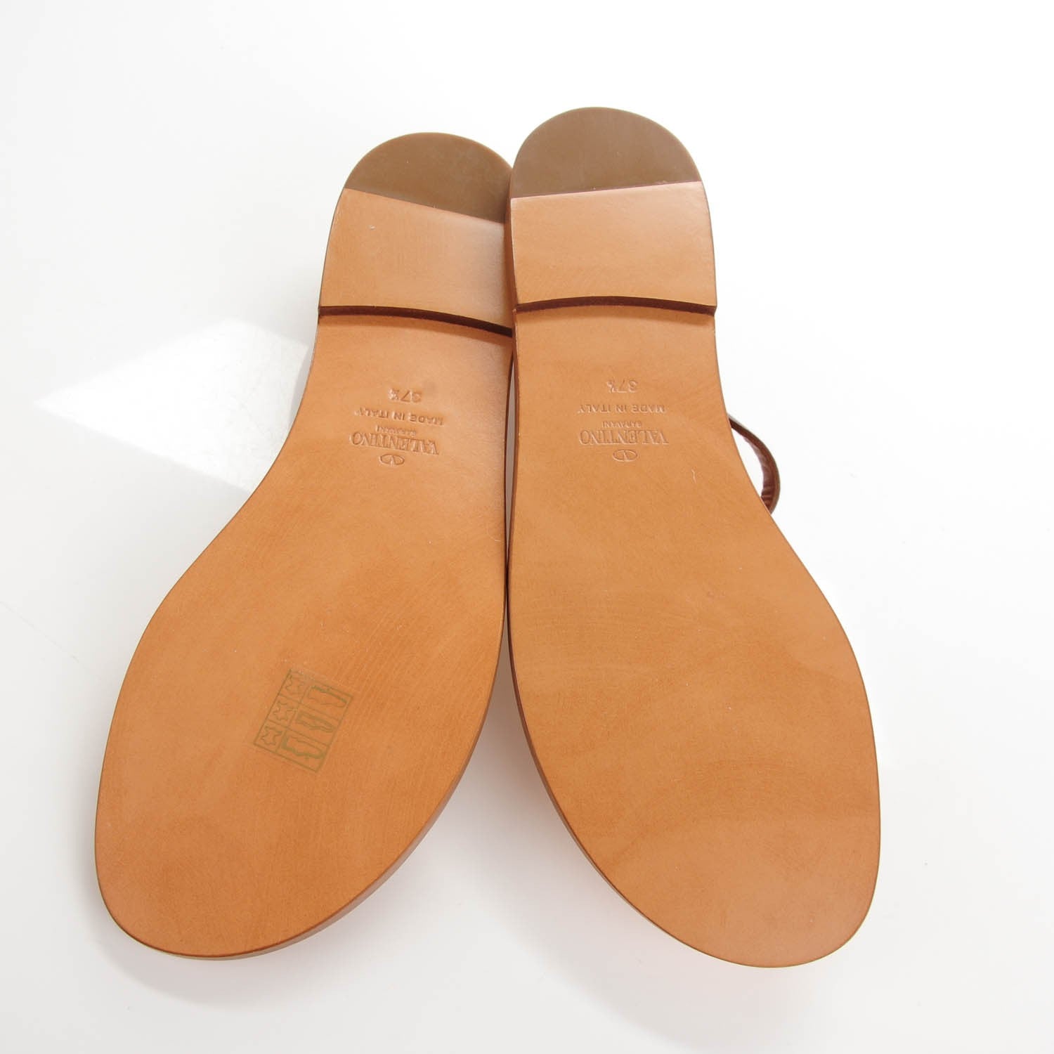 Valentino Garavani Grained Calfskin Gryphon Slingback Flat Thong Sandals Rubin 6 of 8