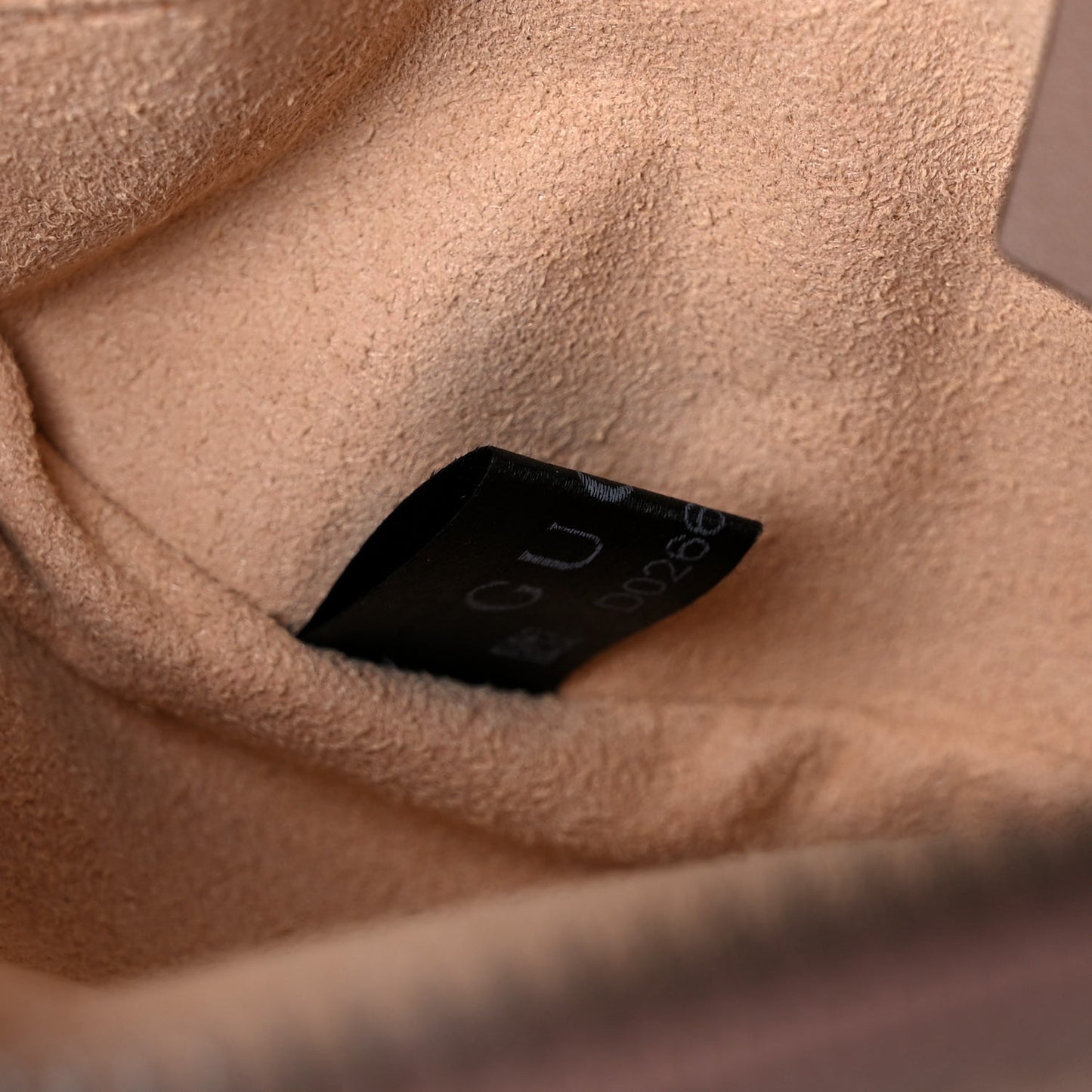 Calfskin Matelasse GG Marmont Belt Bag 85 34 Porcelain Rose