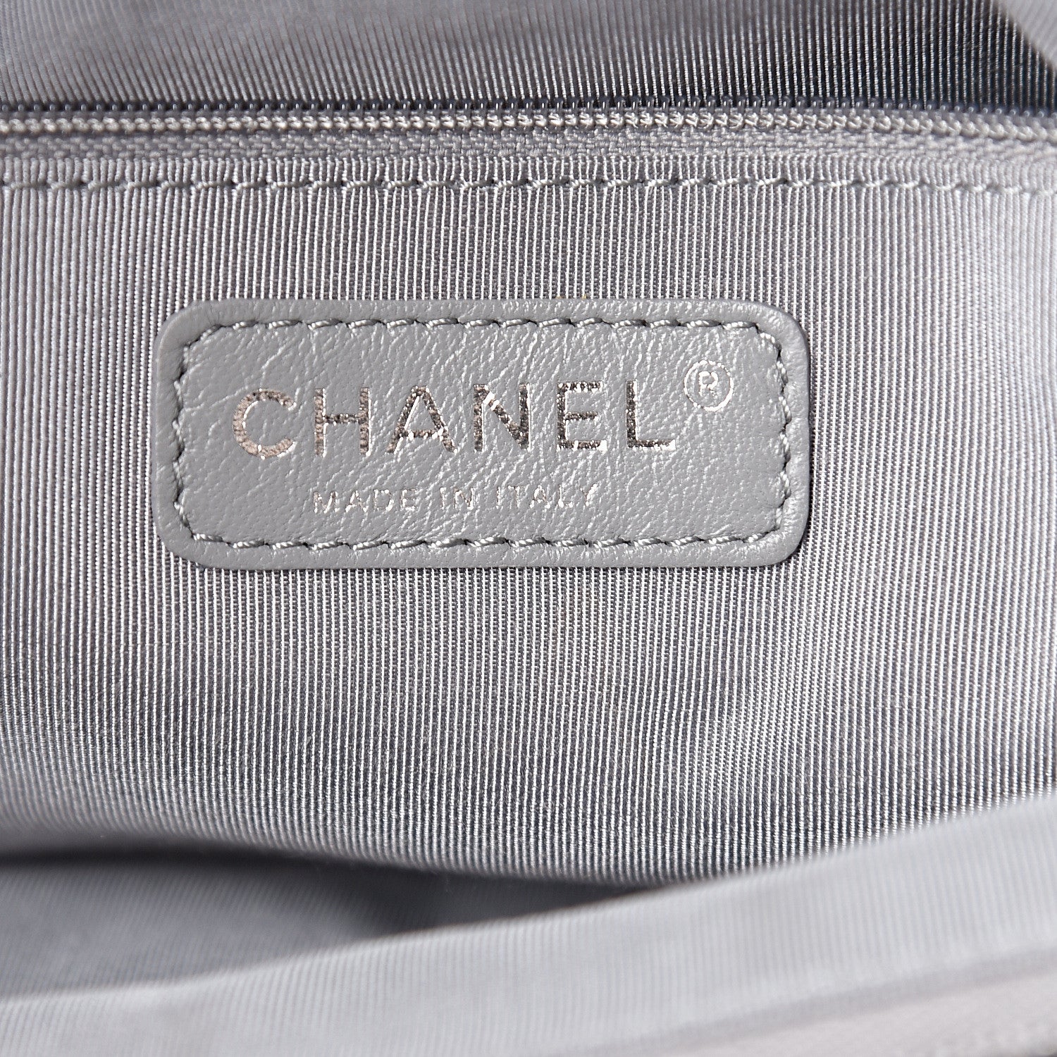 Chanel Calfskin Cerf Executive Shopper Tote White 7 of 18