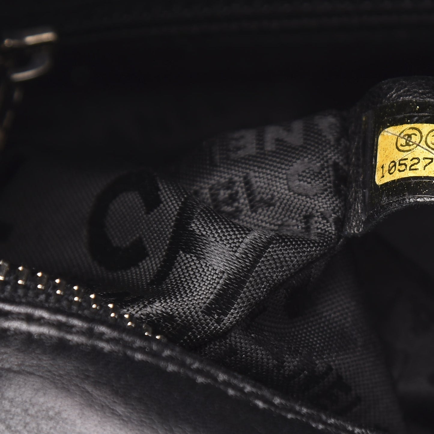 Lambskin Ultimate Soft Frame Bag Black