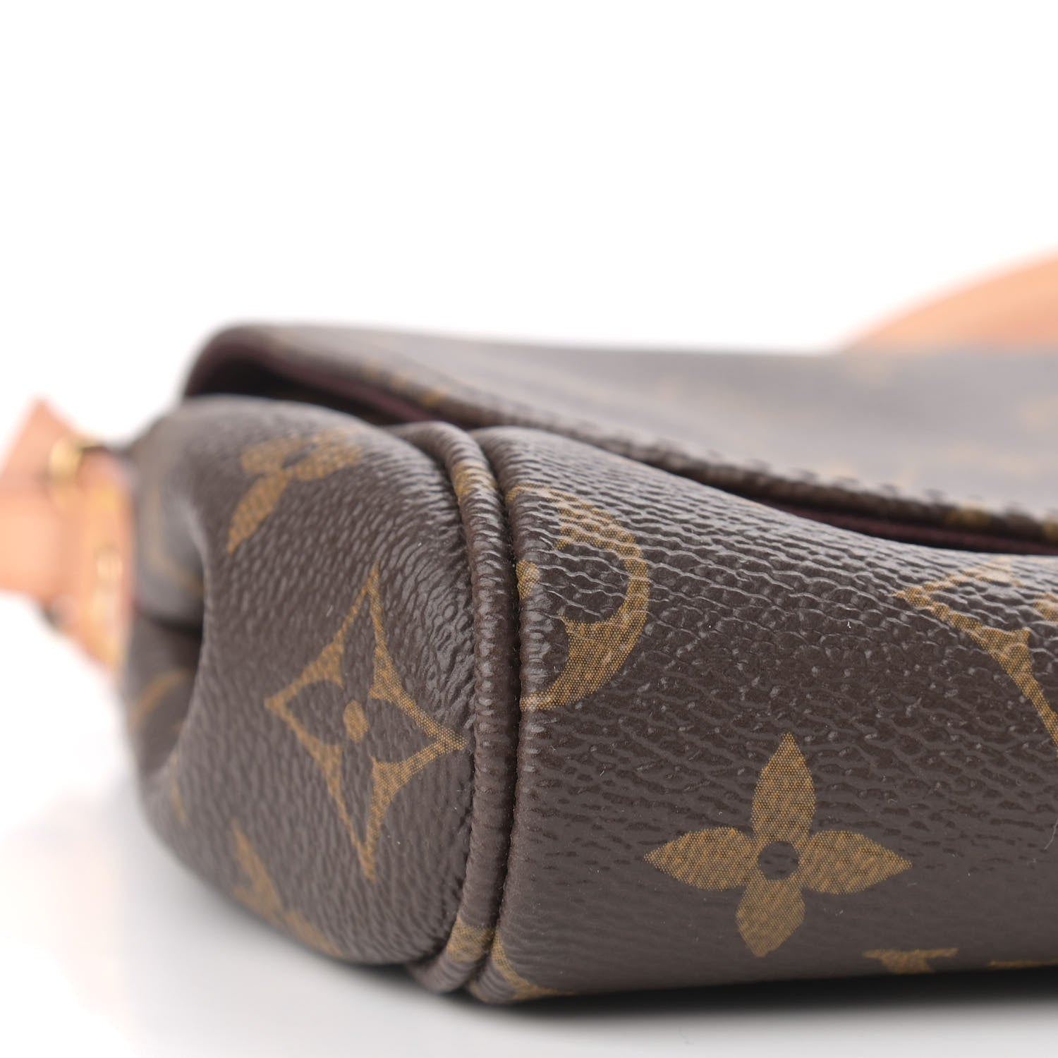 Louis Vuitton Monogram Favorite MM 8 of 9