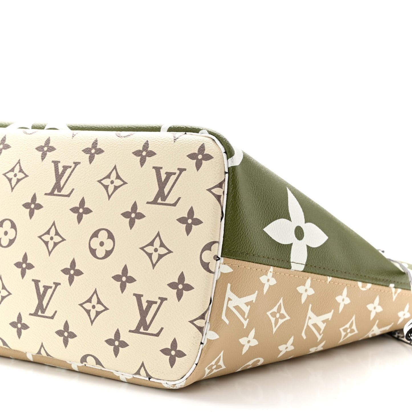 Monogram Giant Neverfull MM Kaki
