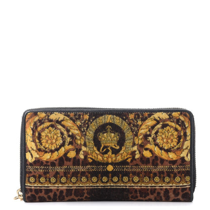 Versace Felt Barocco Print Zip Around Wallet Black Gold 1 of 11