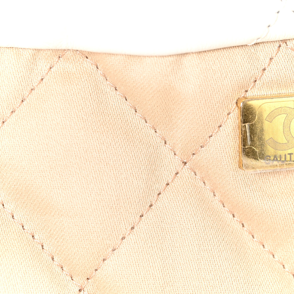 Chanel Shiny Calfskin Quilted Chanel 22 White 8 of 11