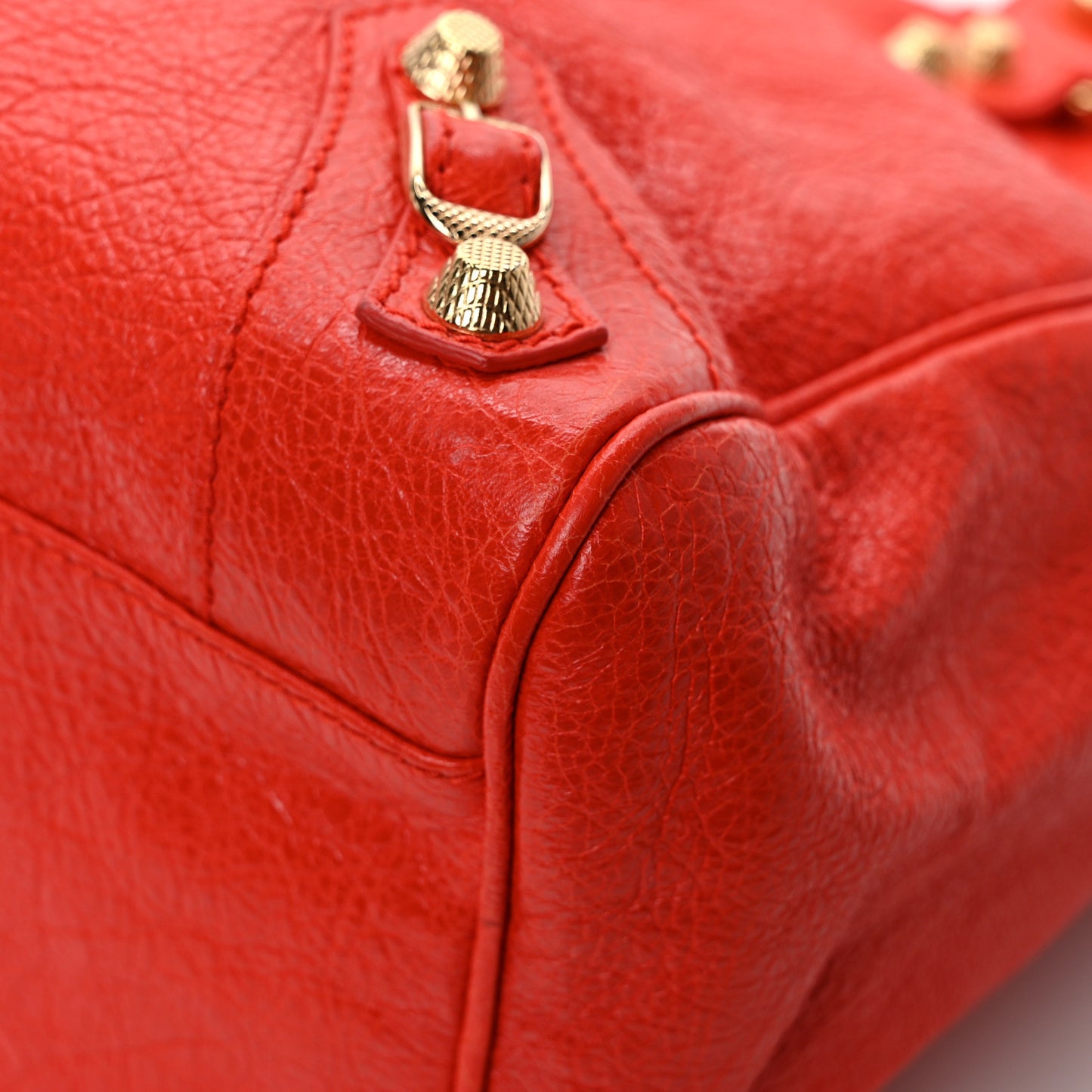 Agneau Giant 12 Gold Hardware Velo Rouge Cardinal