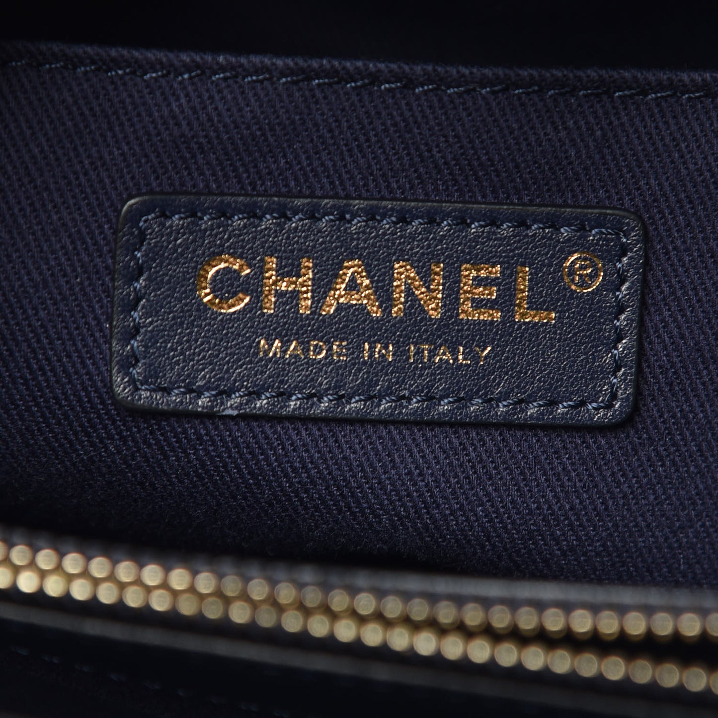 Grained Calfskin Medium Neo Executive Shopper Tote Navy