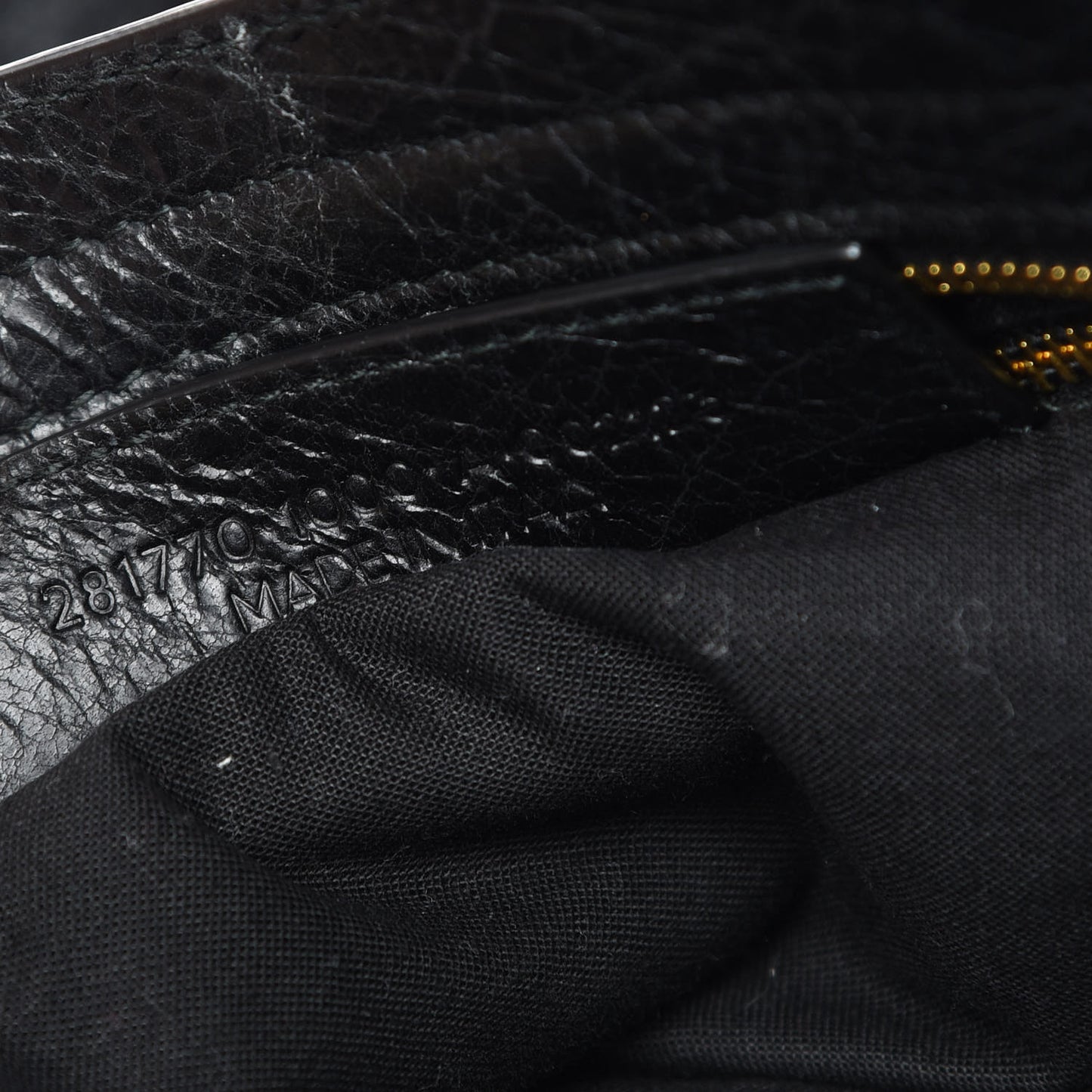 Agneau Giant 12 Gold Hardware City Black
