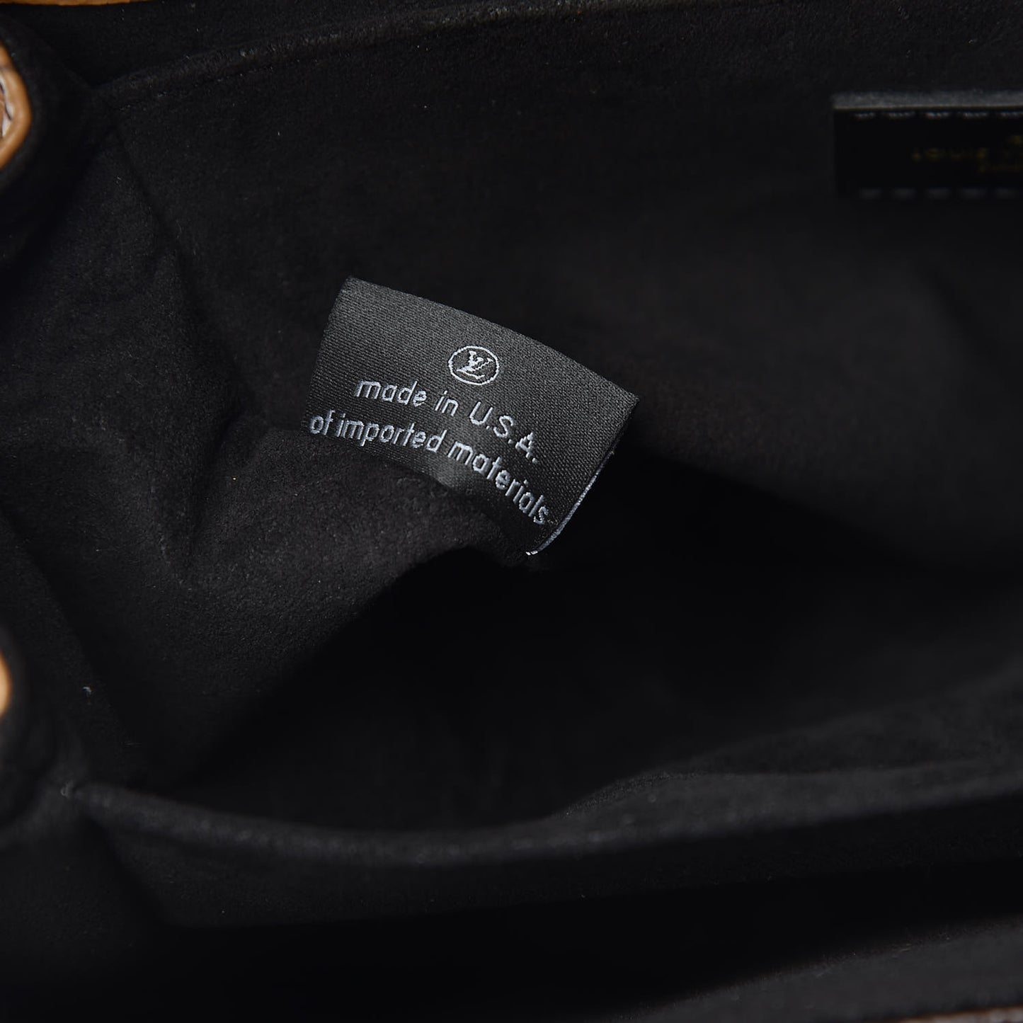 Reverse Monogram Pochette Metis