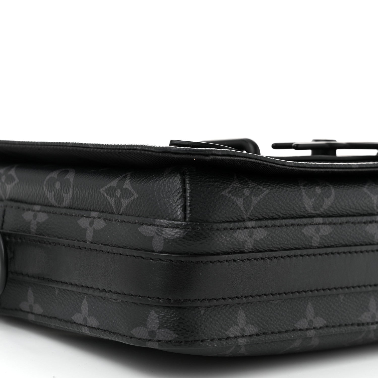 Louis Vuitton Monogram Eclipse Steamer Messenger 8 of 9