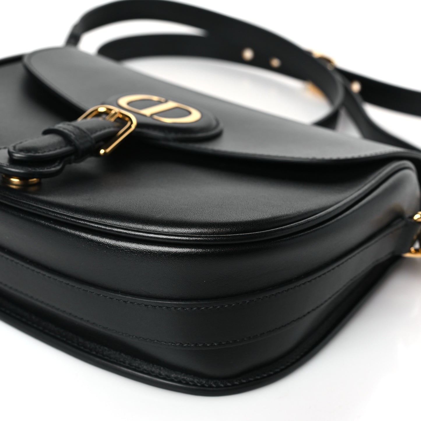 Box Calfskin Medium Bobby Flap Black