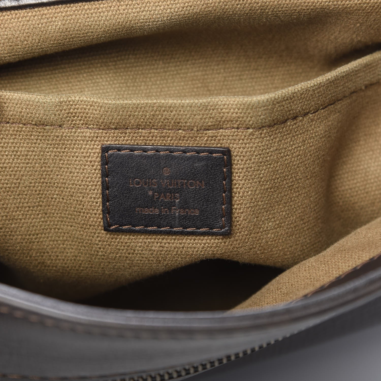 Louis Vuitton Utah Omaha Messenger Coffee 6 of 17