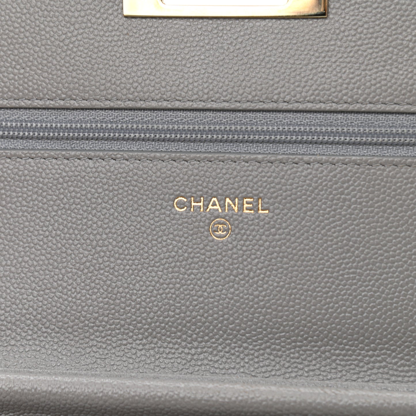 Caviar Quilted Golden Class Wallet On Chain WOC Gray