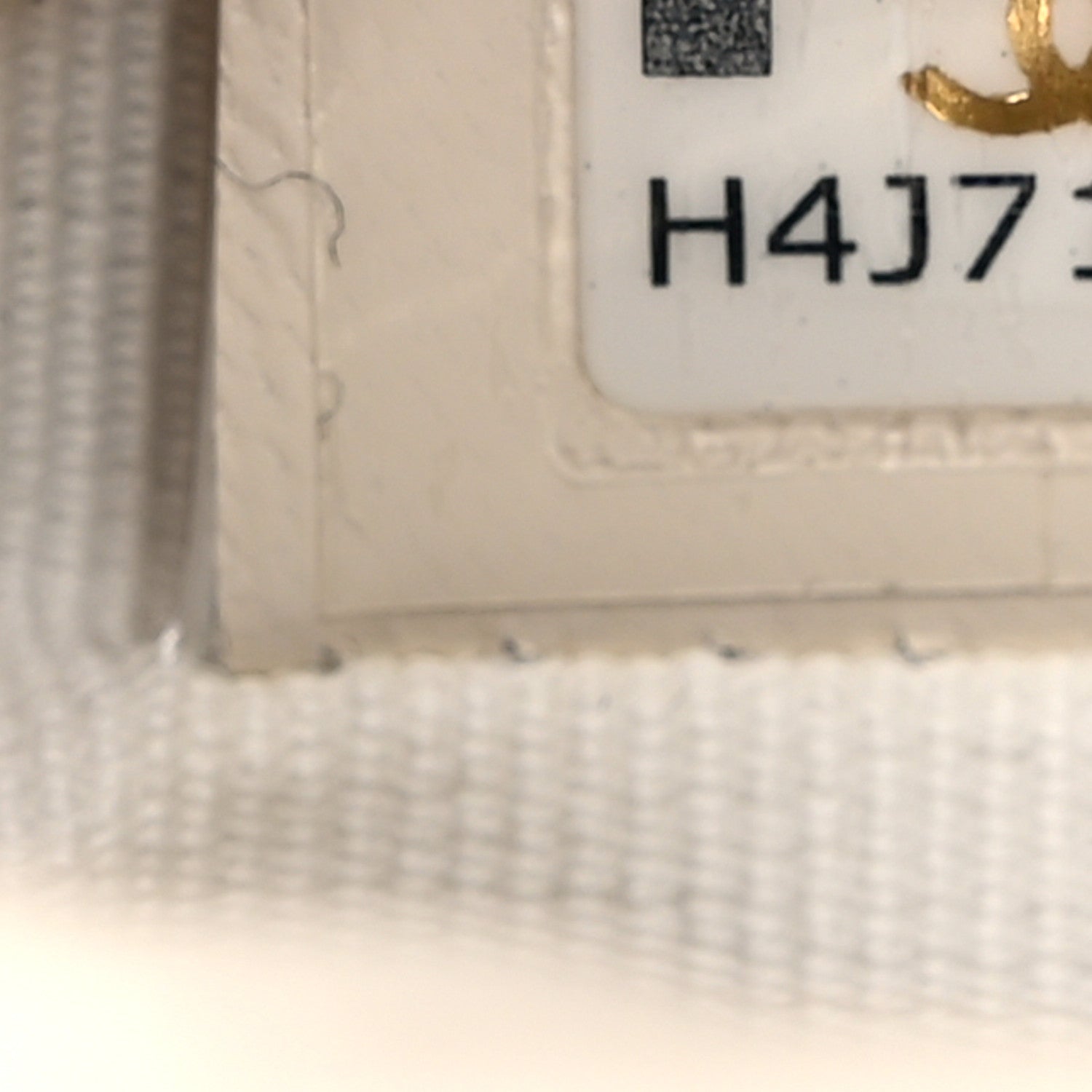 Chanel Lambskin Quilted Chain Around Pouch Hobo White 7 of 10