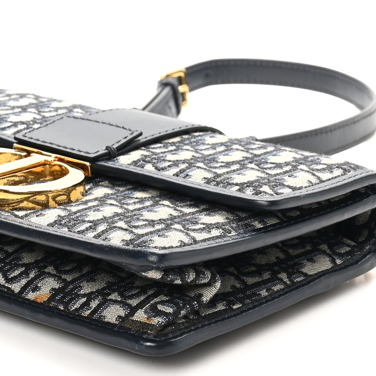 Oblique 30 Montaigne Chain Flap Bag Blue