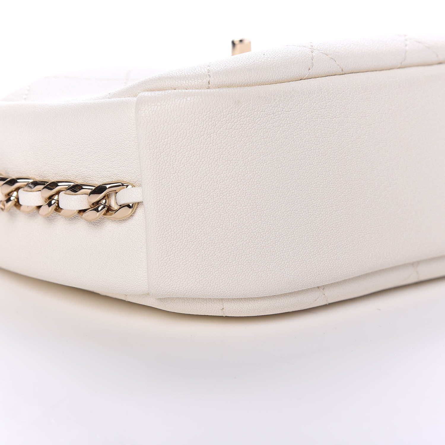 Chanel Goatskin Quilted Small Casual Trip Camera Case White 8 of 9
