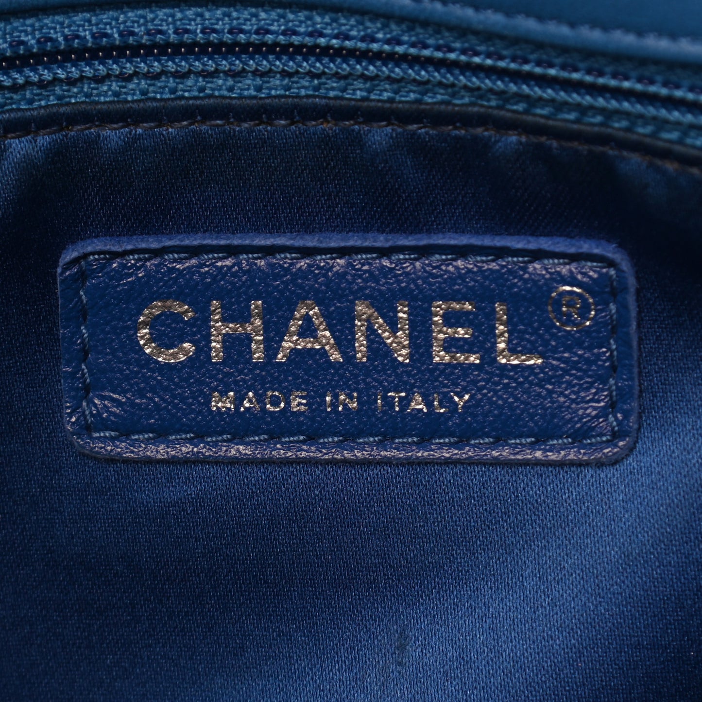 Lambskin Large CC Crossing Flap Blue
