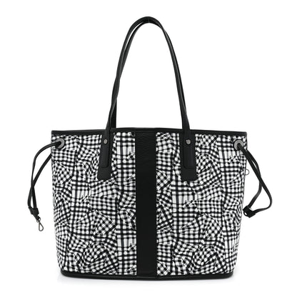 MCM Visetos Medium Liz Reversible Shopper Tote Black 4 of 16