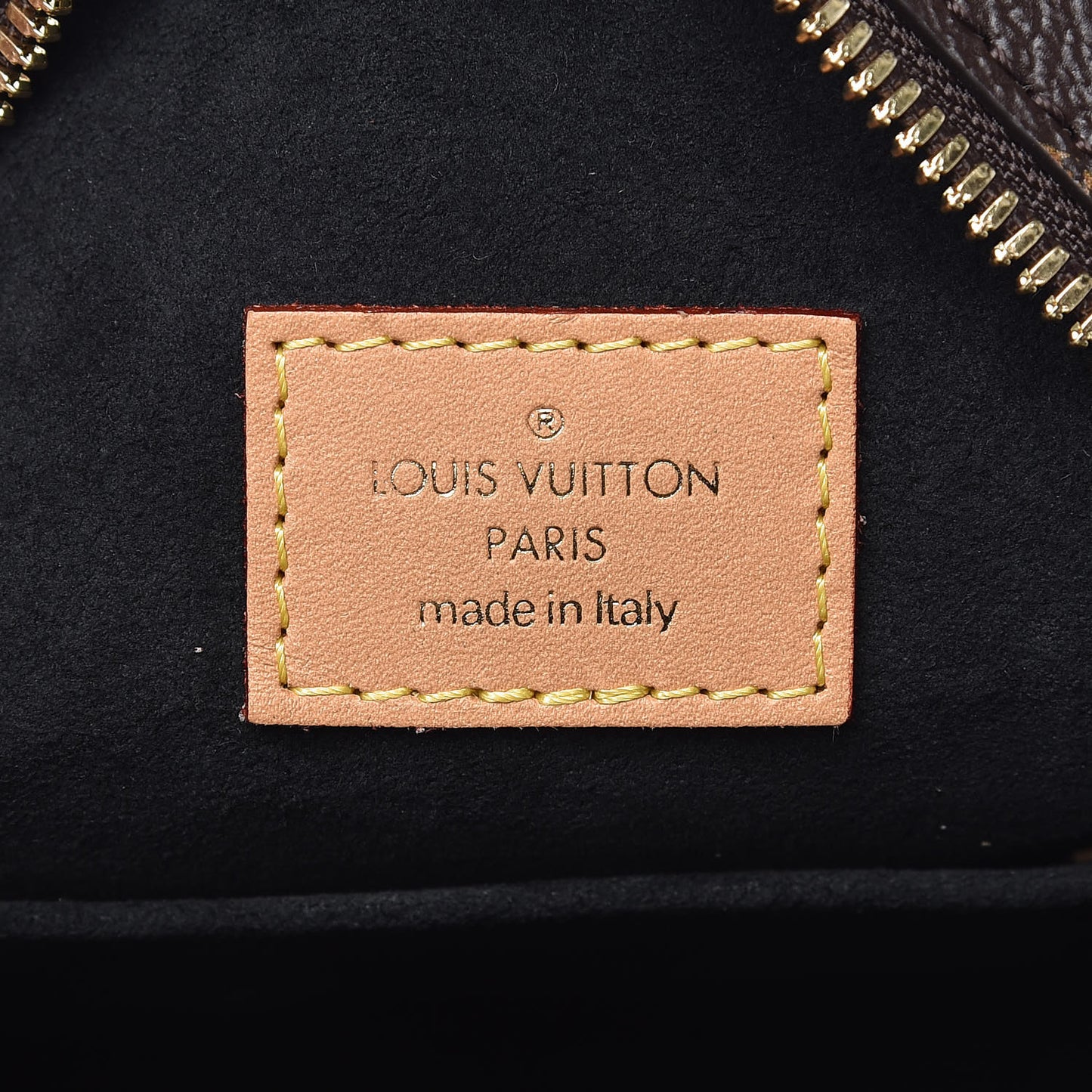 Reverse Monogram Giant Boite Chapeau Souple