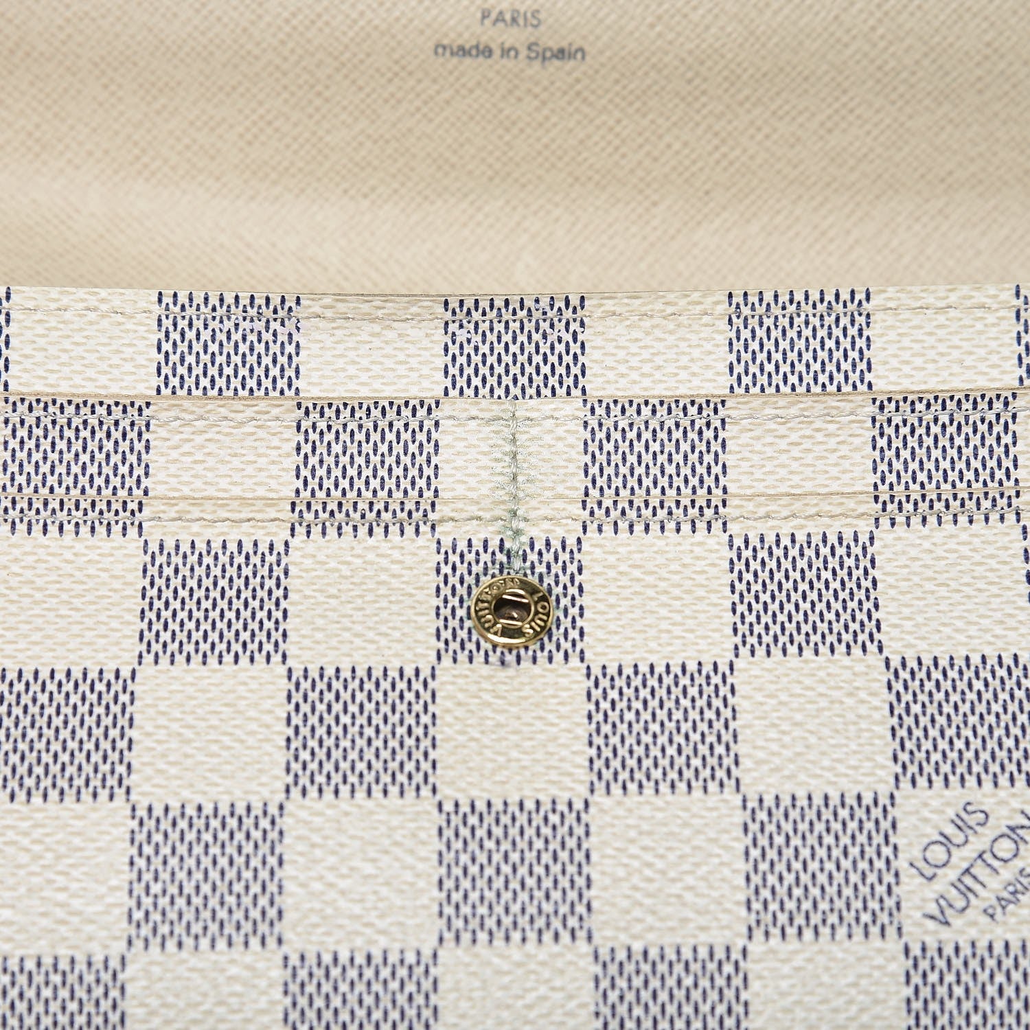 Louis Vuitton Damier Azur Sarah Wallet 8 of 15