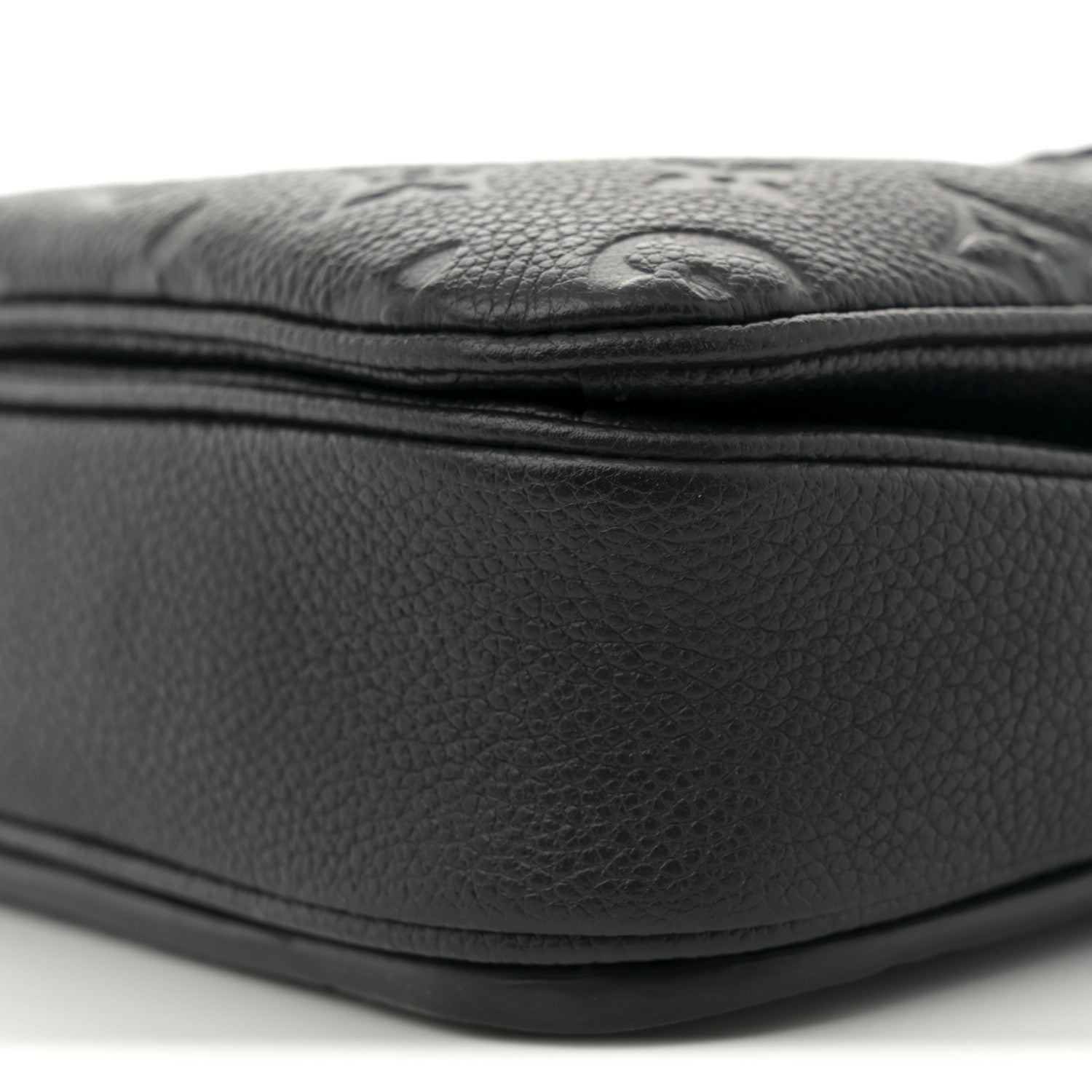 Louis Vuitton Empreinte Pochette Metis Black 9 of 9