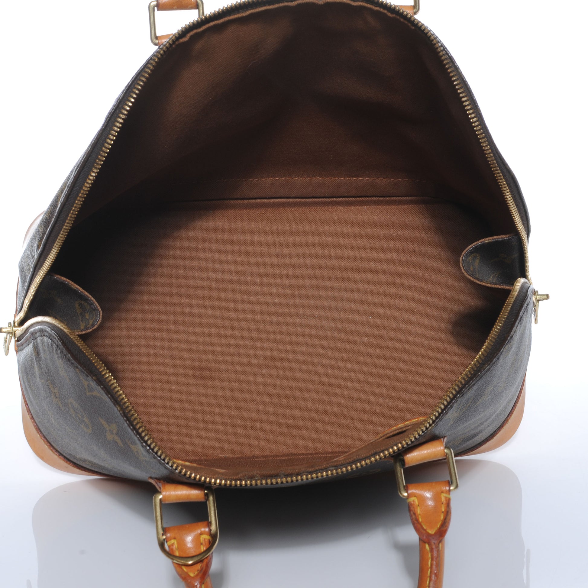 Louis Vuitton Monogram Alma 8 of 8