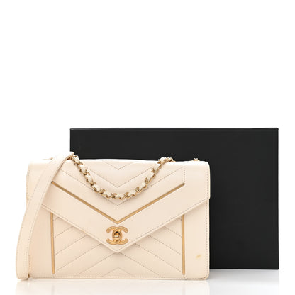 Chanel Lambskin Reversed Chevron Quilted Flap White 17 of 17