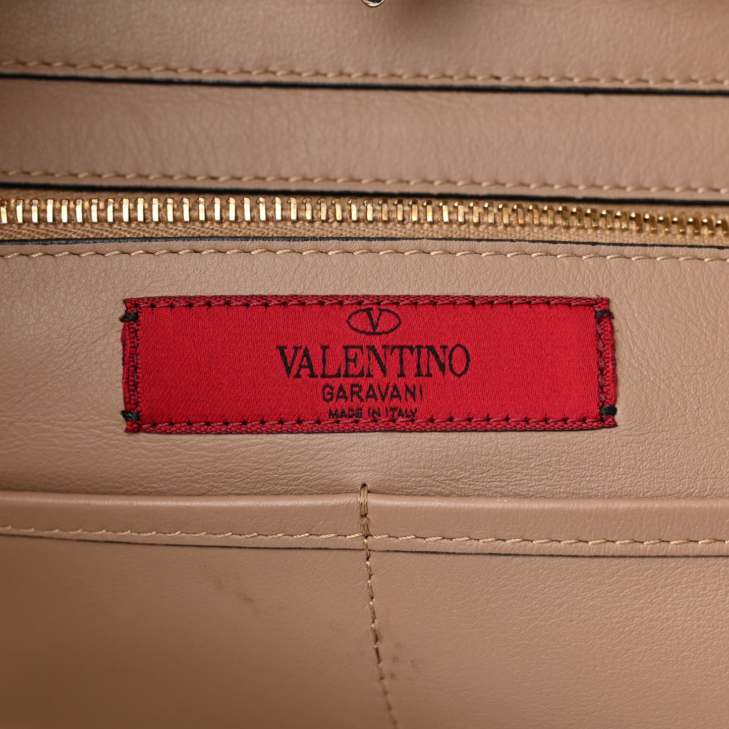 Vitello Medium Rockstud Tote Alpaca