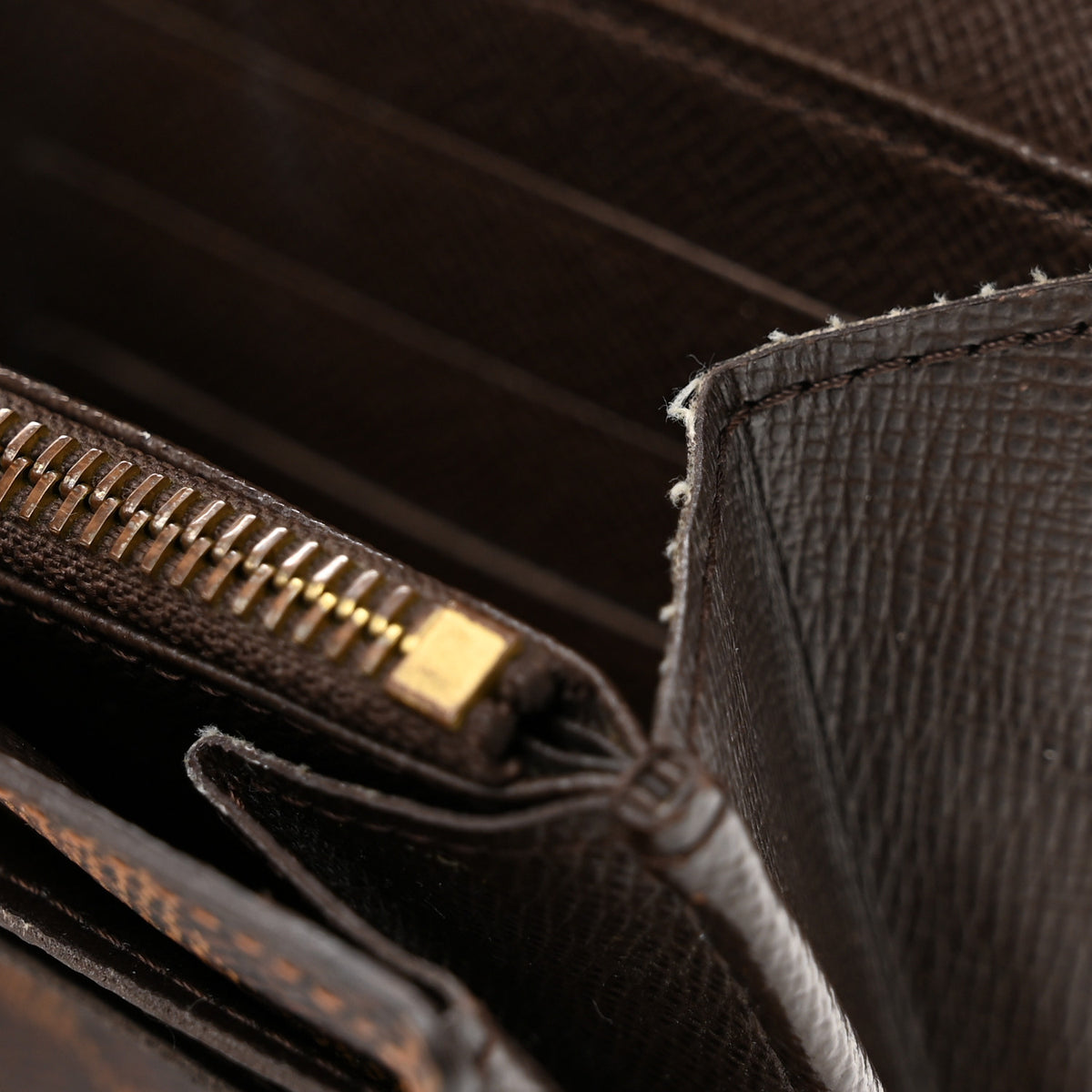 Louis Vuitton Damier Ebene Sarah Wallet 7 of 8