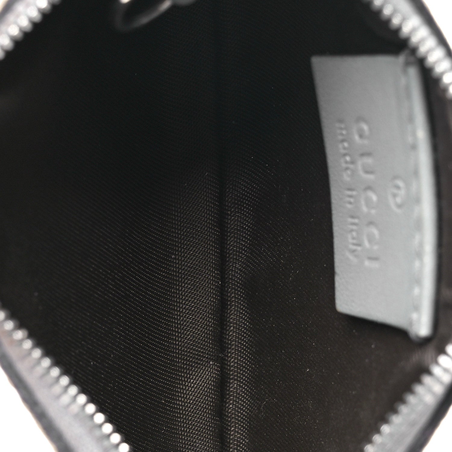 Gucci GG Supreme Monogram Key Case Ecru Grigio 5 of 7