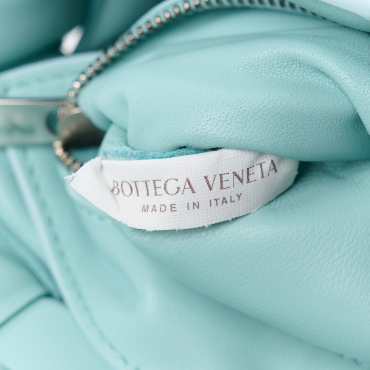 Lambskin Maxi Intreccio Padded Chain Cassette Crossbody Bag Spearmint