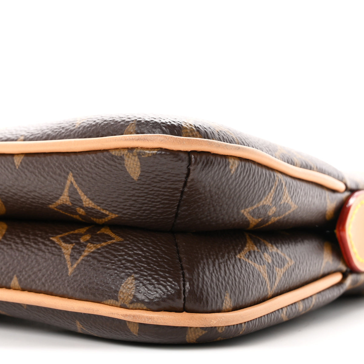 Monogram Liv Pochette