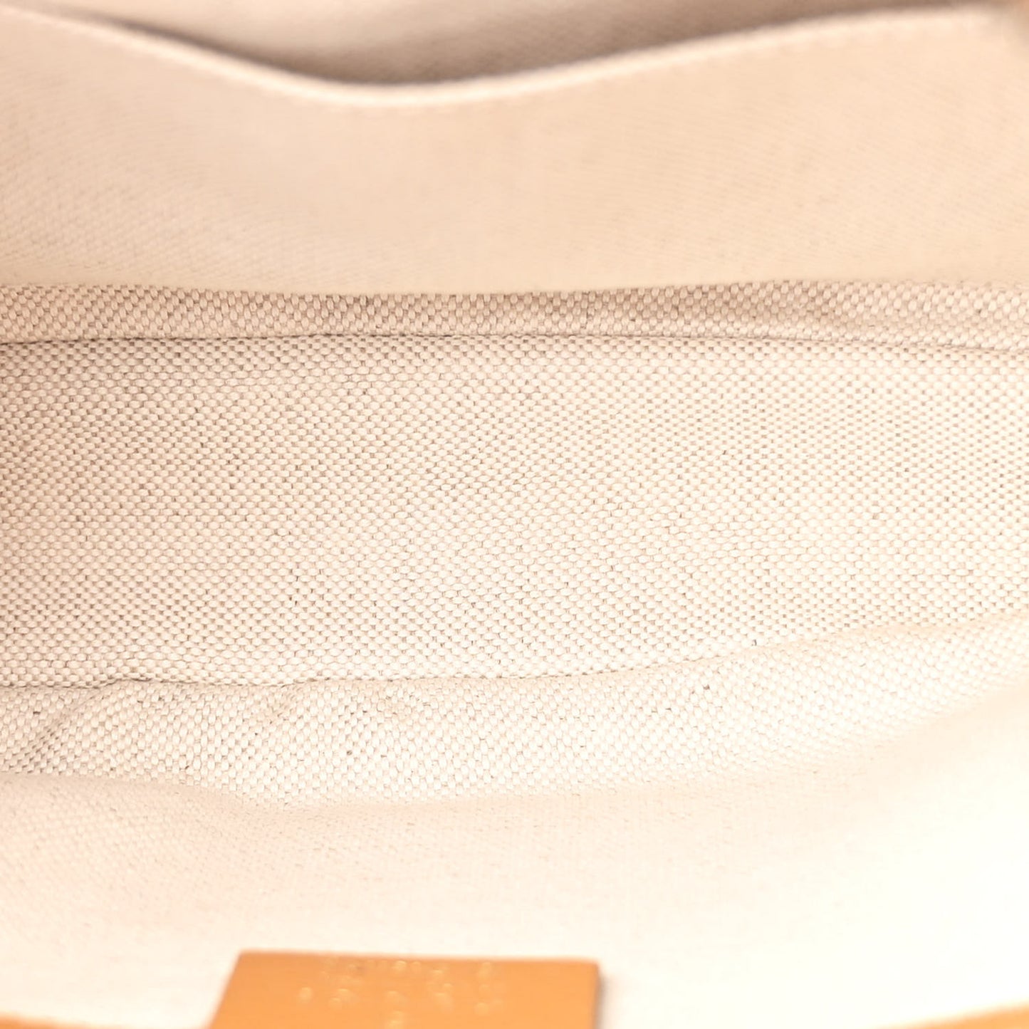 X DISNEY Mini Vintage GG Supreme Monogram Mickey Mouse Small Belt Bag 90 36 Beige Vintage Sun Oil
