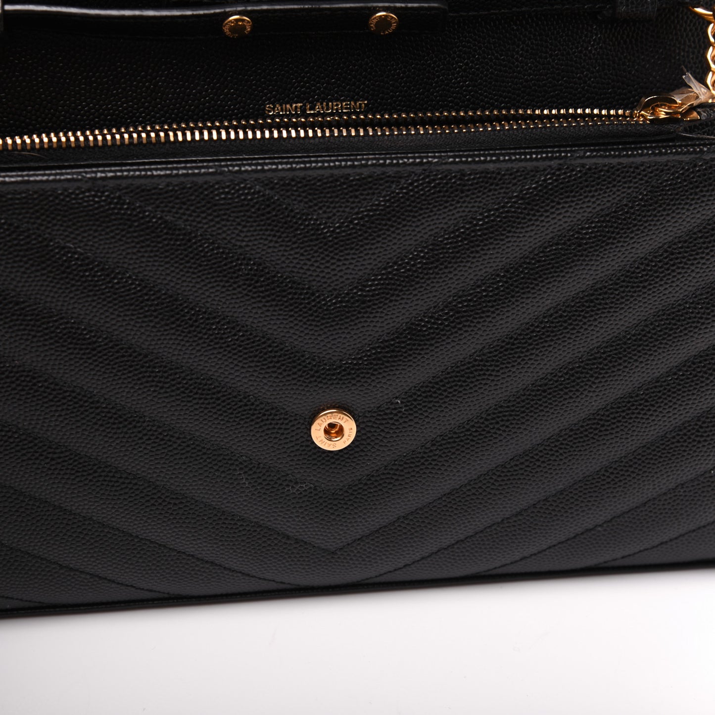 Grain De Poudre Matelasse Chevron Monogram Chain Wallet Black