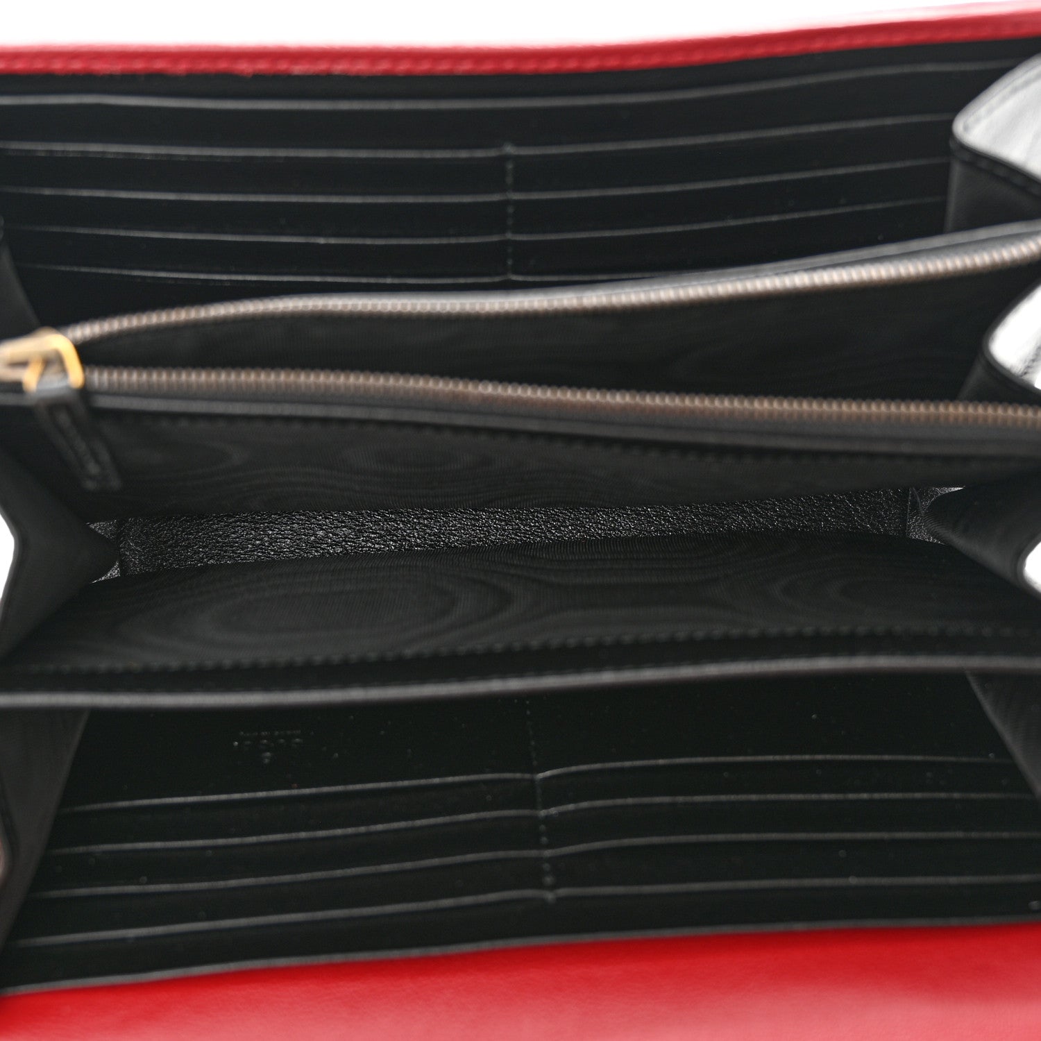 Gucci Vintage Effect Calfskin Matelasse Diagonal Torchon GG Marmont Chain Wallet Black Romantic Cherry 5 of 11