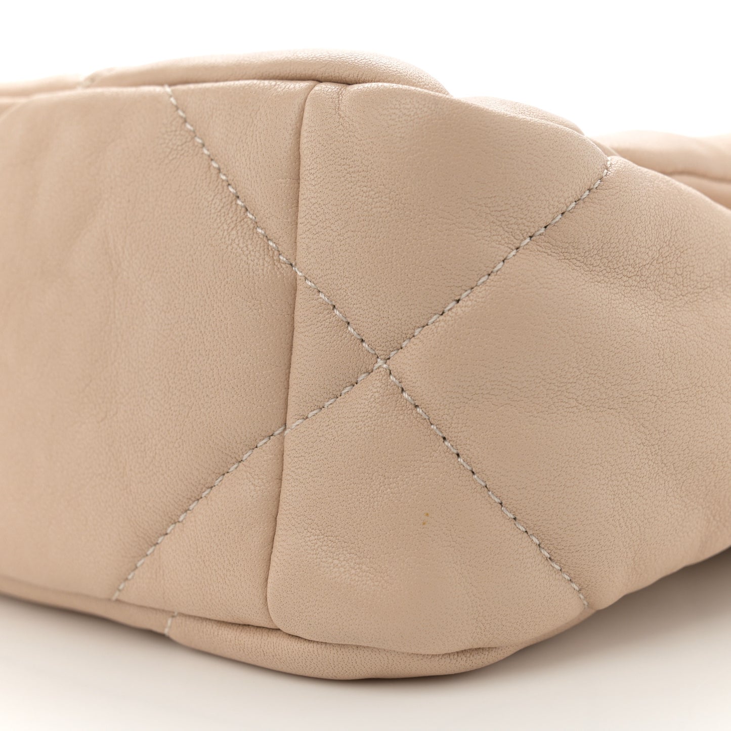 Lambskin Quilted Medium Chanel 19 Flap Beige