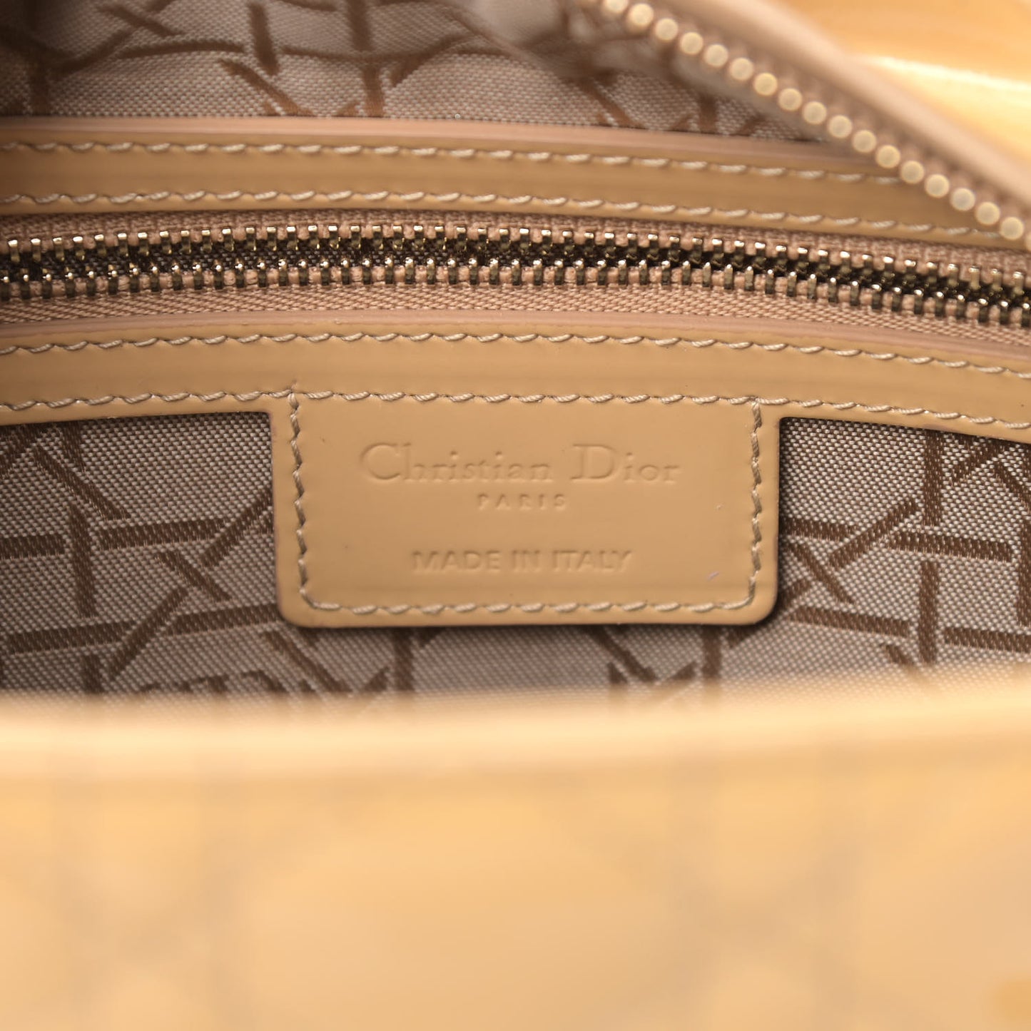 Patent Cannage Medium Lady Dior Beige